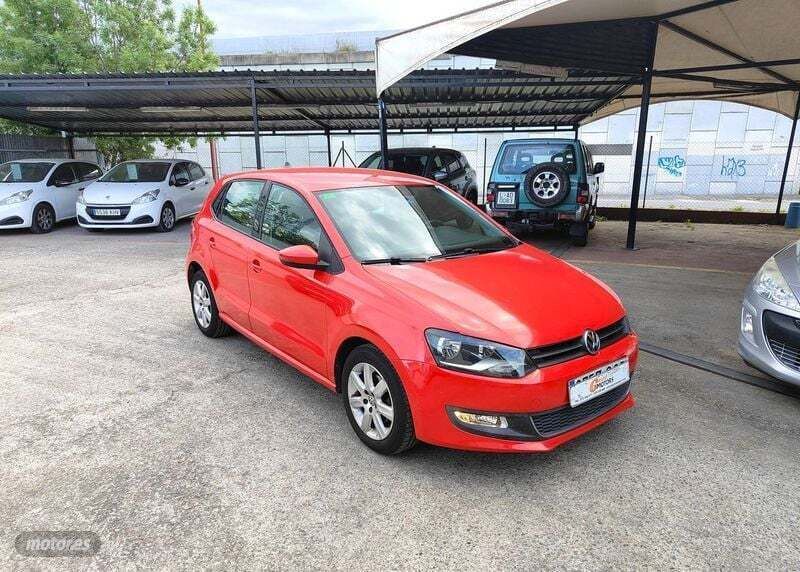 Usado VW Polo Advance 84 CV (61 kW) 2009 Rojo Berlina