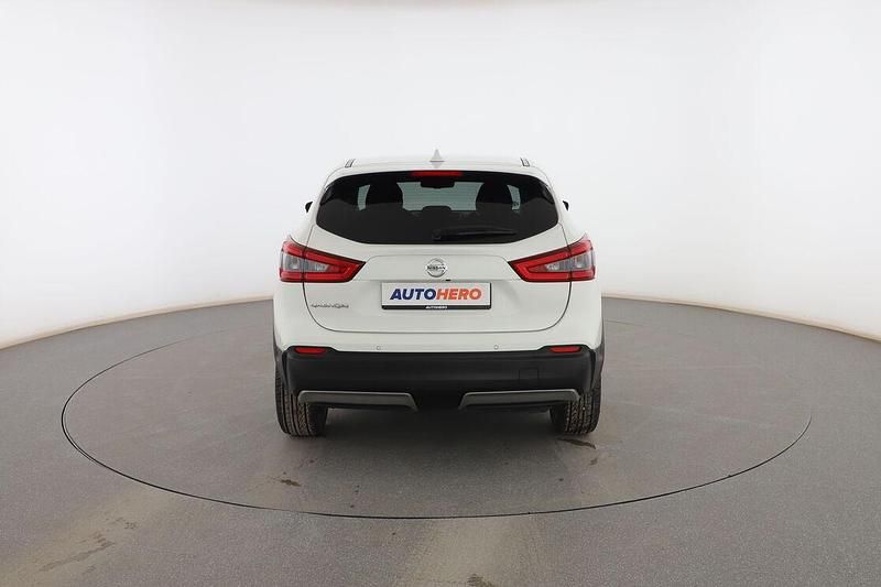 Usado Nissan Qashqai N-Connecta 150 CV (110 kW) 2019 Blanco SUV