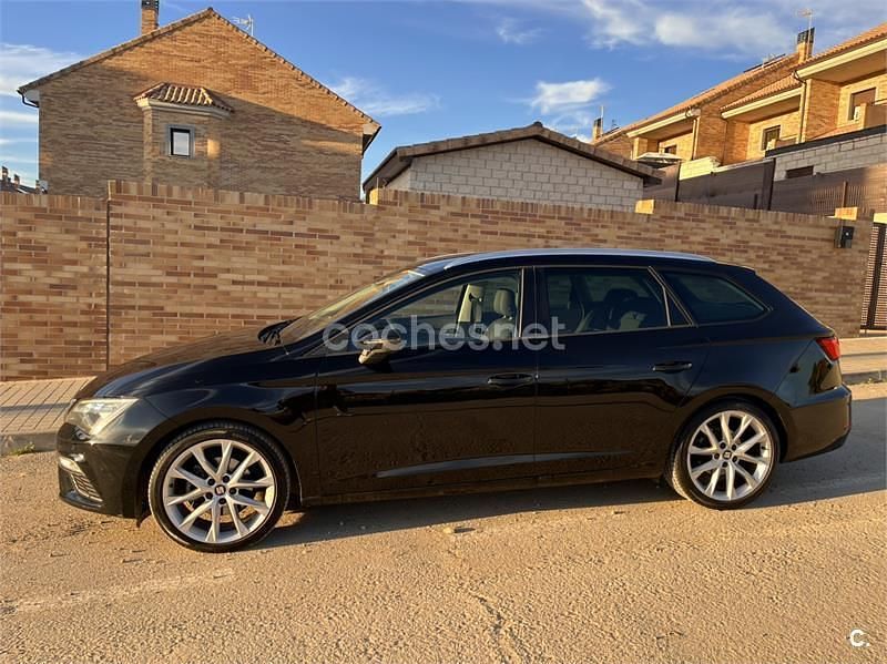 Usado Seat Leon ST FR 150 CV (110 kW) 2017 Negro Familiar