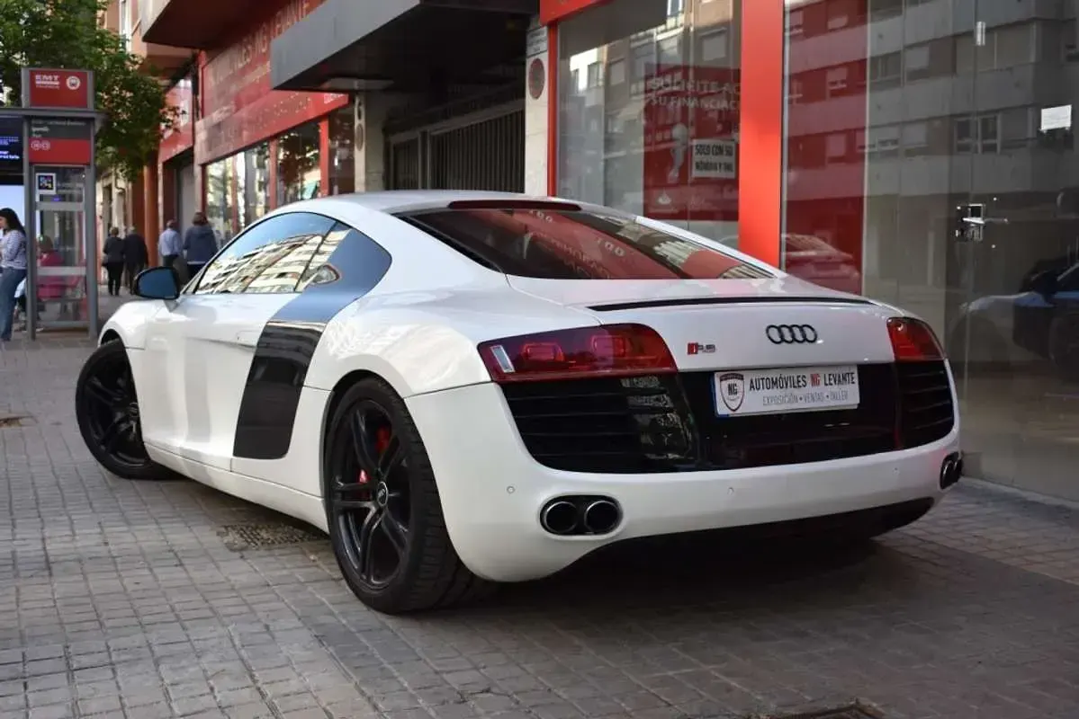 Usado Audi R8 Coupé Premium 420 CV (308 kW) 2007 Blanco Coupe