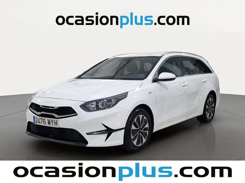 Usado Kia Ceed 101 CV (74 kW) 2025 Blanco Utilitario