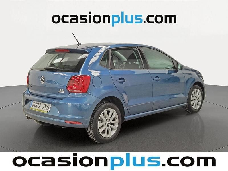 Usado VW Polo Advance 90 CV (66 kW) 2017 Azul Utilitario