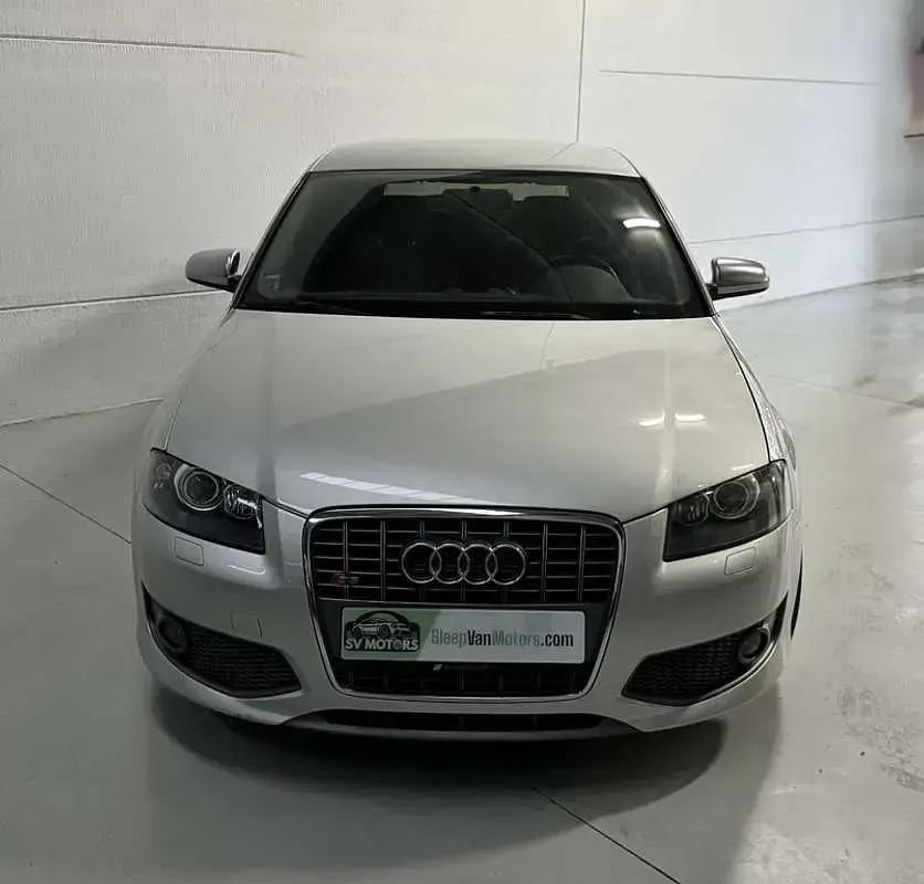 Usado Audi S2 Premium 264 CV (194 kW) 2006 Gris Berlina