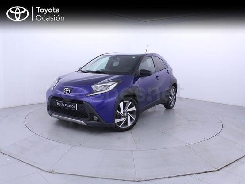 Usado Toyota Aygo X Edition 72 CV (52 kW) 2022 Azul SUV