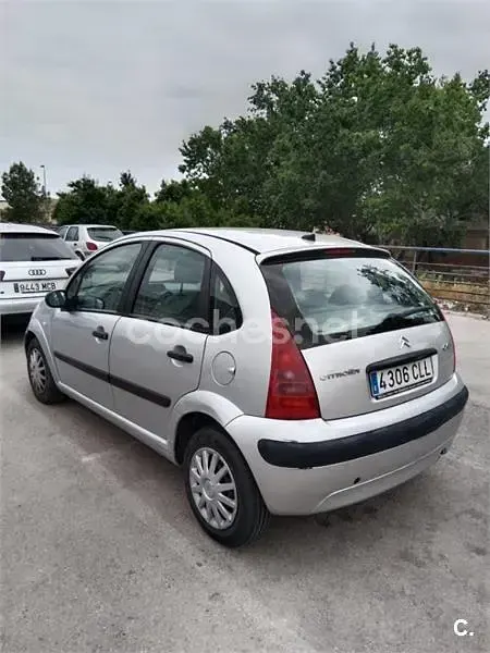 Usado Citroën C3 75 CV (55 kW) 2003 Gris / plata Berlina