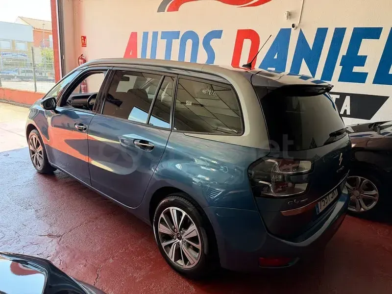 Usado Citroën Grand C4 Picasso Live 120 CV (88 kW) 2016 Azul Monovolumen