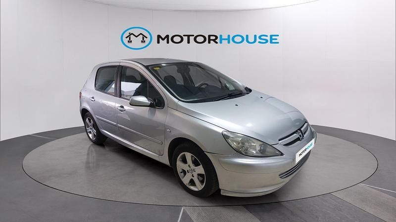 Usado Peugeot 307 110 CV (80 kW) 2005 Gray Berlina