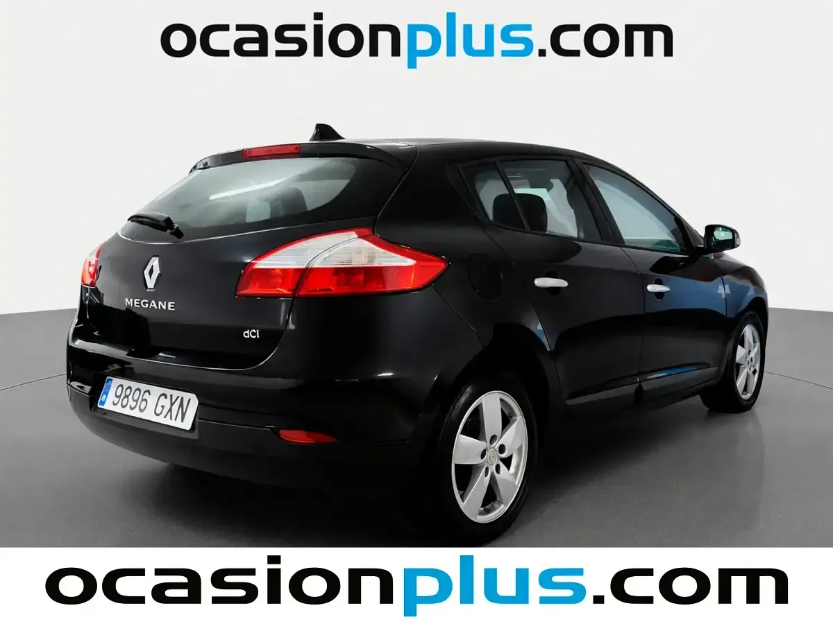 Usado Renault Mégane Dynamique 106 CV (77 kW) 2010 Negro Berlina