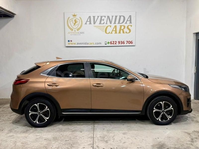 Usado Kia XCeed 141 CV (103 kW) 2022 Beige SUV