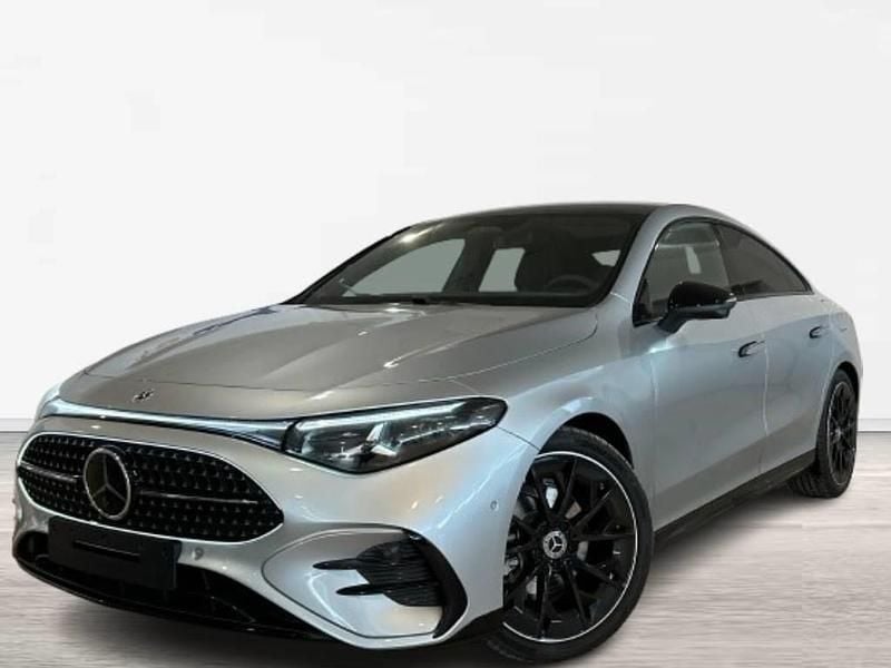 Nuevo Mercedes CLA180 136 CV (100 kW) 2026 Gris Berlina