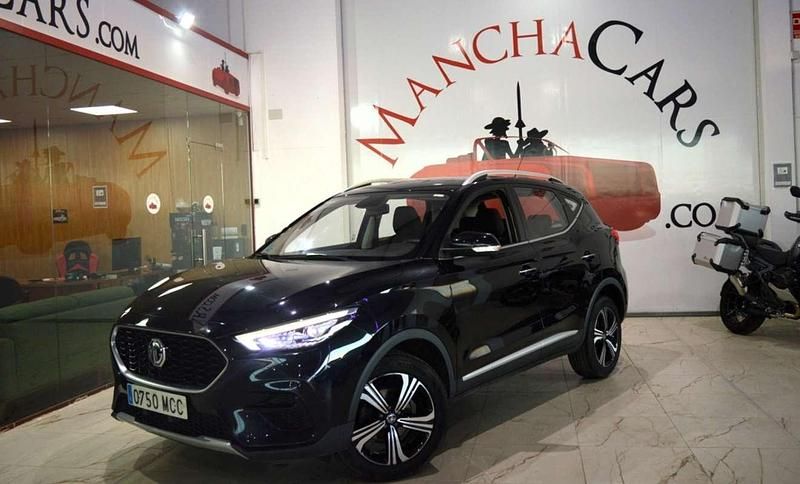 Usado MG ZS Comfort 106 CV (77 kW) 2022 Negro SUV