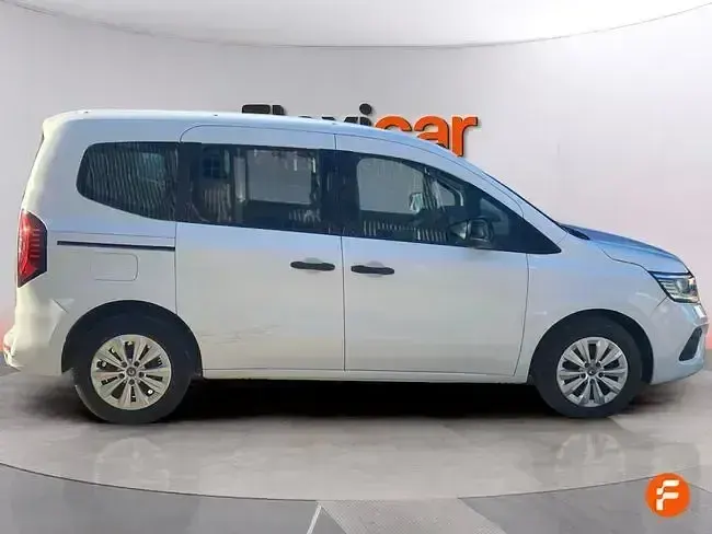 Begagnad Renault Kangoo Edition One 95 HK (69 kW) 2021 Vit Minibuss