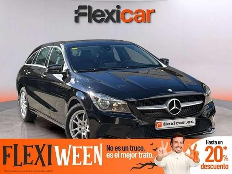 Negro Usado 2017 Mercedes CLA180 Berlina | 15.590 € (Buen precio) - Imagen 1/4