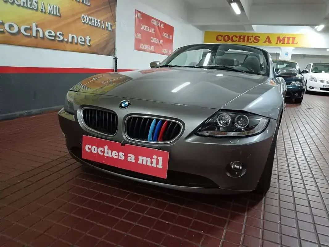 Usado BMW Z4 192 CV (141 kW) 2005 Gris Descapotable