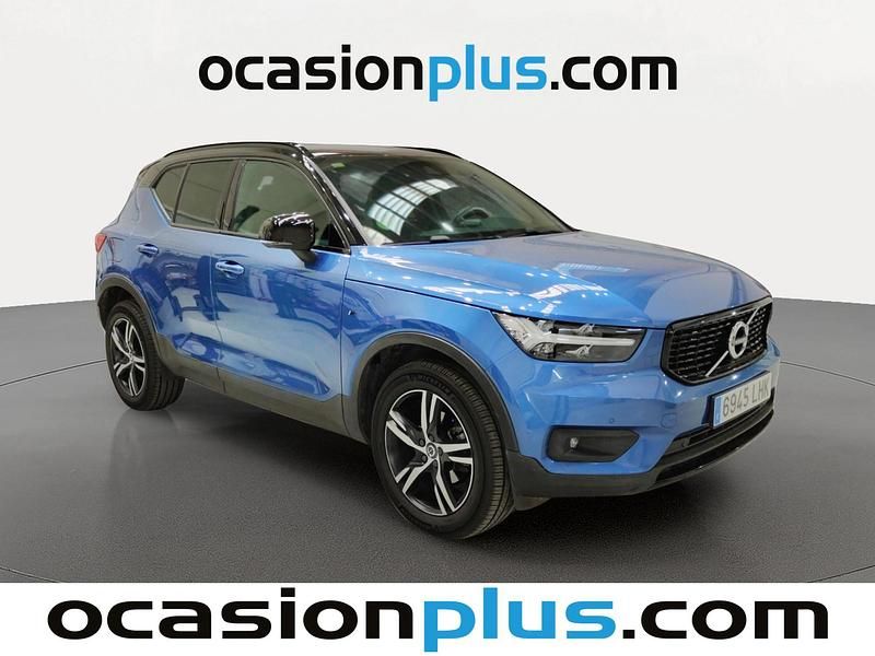 Usado Volvo XC40 R-Design 150 CV (110 kW) 2020 Azul SUV