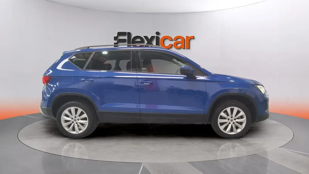 Usado Seat Ateca Style 116 CV (85 kW) 2022 Azul SUV