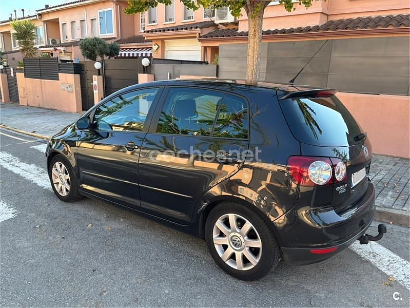 Usado VW Golf IV Sportline 140 CV (102 kW) 2006 Negro Berlina