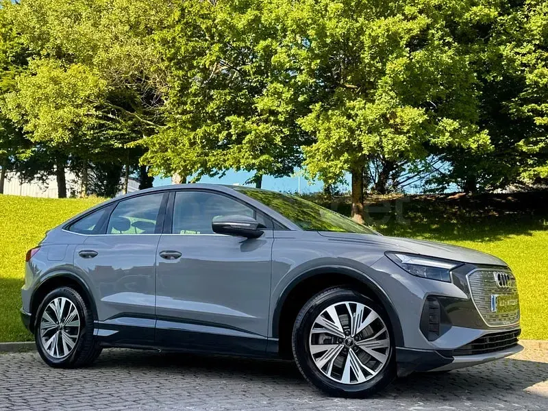 Usado Audi Q4 Sportback e-tron Advanced Plus 150 kW (204 CV) 2023 Eléctrico SUV