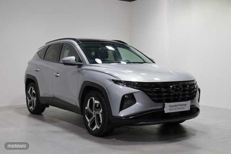 Usado Hyundai Tucson Style 230 CV (169 kW) 2021 Gris SUV