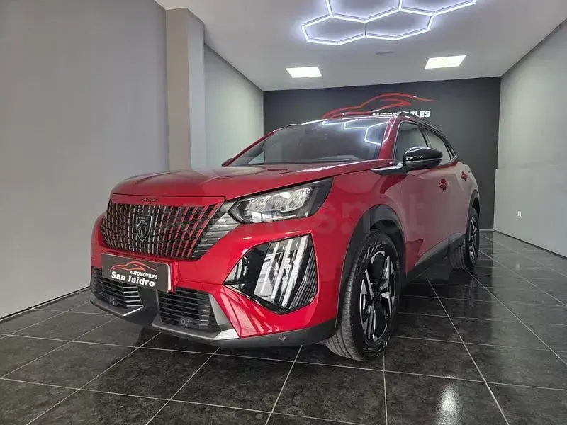 Usado Peugeot 2008 Allure 100 CV (73 kW) 2024 Rojo SUV