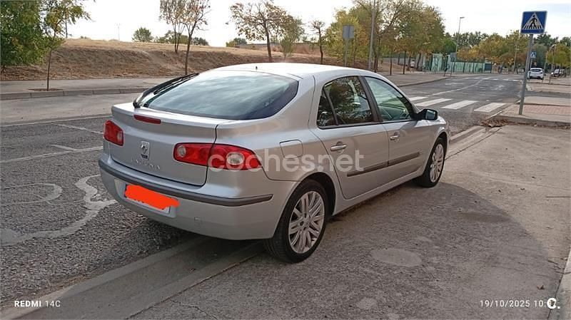 Gris / plata Usado 2008 Renault Laguna III Privilege Berlina | 3999 € (Buen precio) - Imagen 1/4