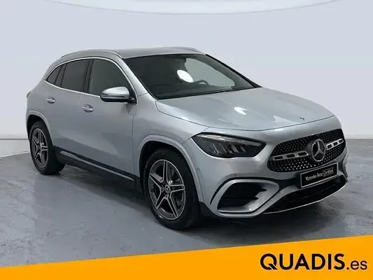 Usado Mercedes GLA200 150 CV (110 kW) 2025 SUV