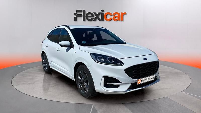 Usado Ford Kuga ST-Line 150 CV (110 kW) 2022 Blanco SUV