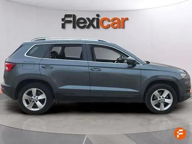 Usado Skoda Karoq 115 HP (84 kW) 2018 Cinzento SUV