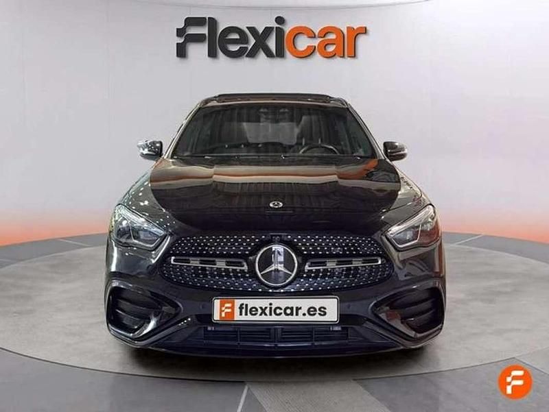 Usado Mercedes GLA220 190 CV (139 kW) 2025 Negro SUV