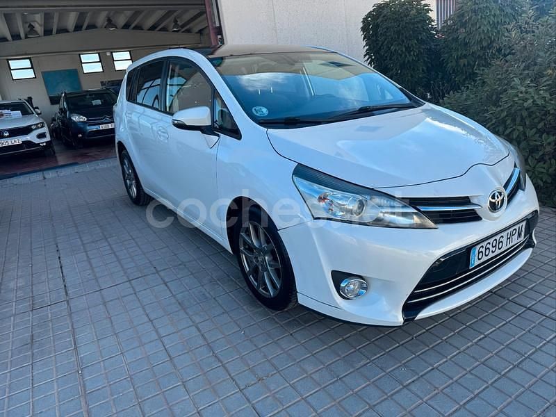 Blanco Usado 2013 Toyota Verso Advance Monovolumen | 9895 € (Precio justo) - Imagen 1/4