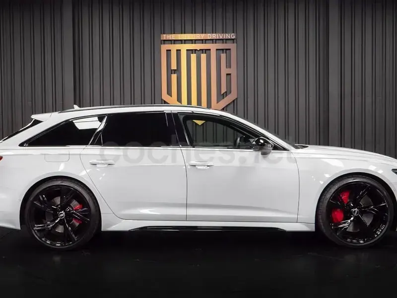 Usado Audi RS6 Premium 600 CV (441 kW) 2023 Blanco Familiar