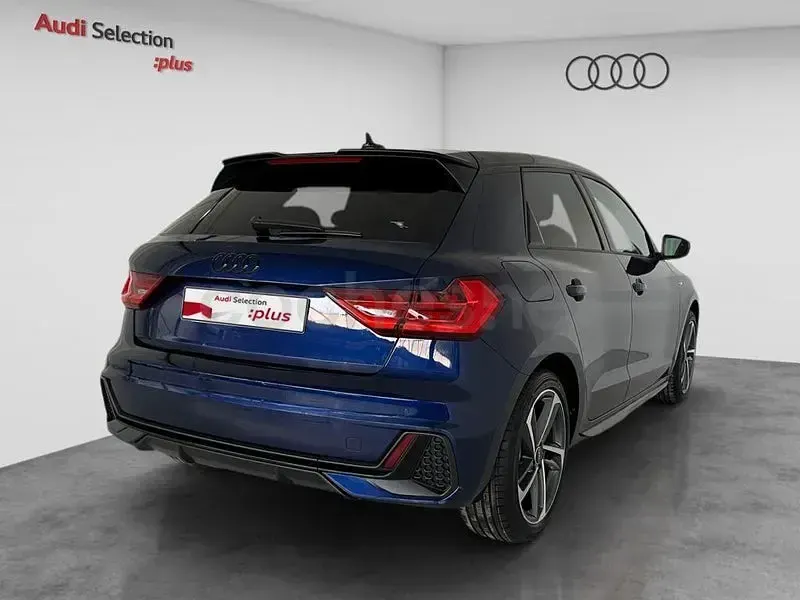 Usado Audi A1 Sportback 150 CV (110 kW) 2025 Azul Utilitario
