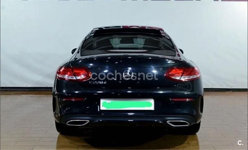 Usado Mercedes C220 194 CV (142 kW) 2018 Negro Coupe