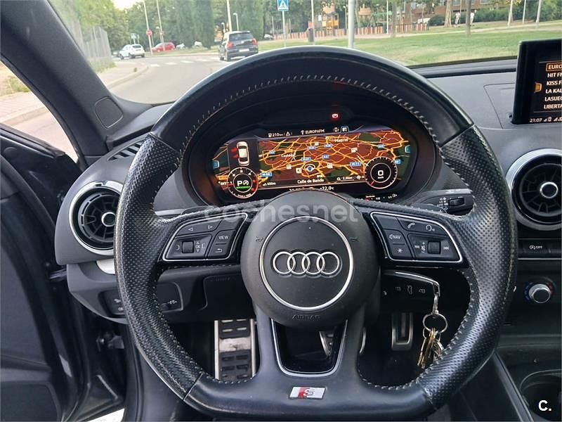 Käytetty Audi A3 S-Line 150 HP (110 kW) 2018 Harmaa Sedan