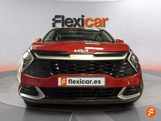 Usado Kia Sportage 136 CV (100 kW) 2024 Rojo SUV