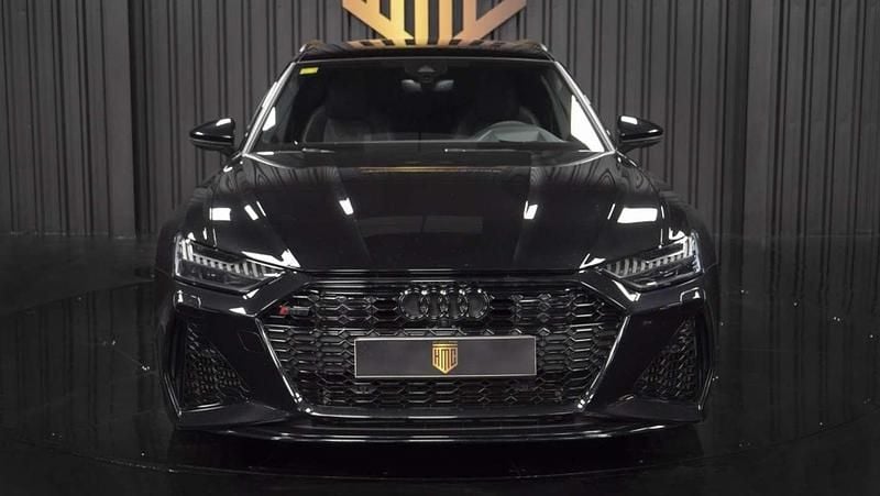 Usado Audi RS6 600 CV (441 kW) 2020 Negro Familiar