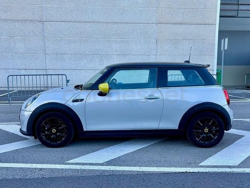 Usado Mini Cooper SE 135 kW (184 CV) 2021 Eléctrico Utilitario