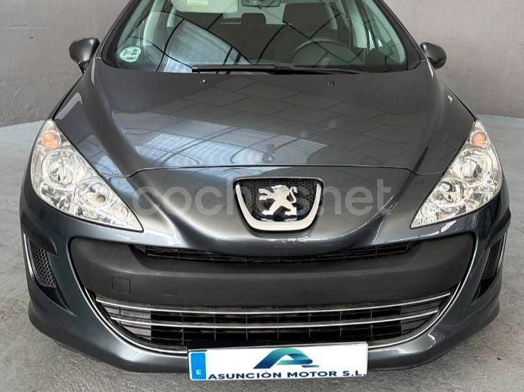 Gris / plata Usado 2009 Peugeot 308 Berlina | 3999 € (Precio justo) - Imagen 1/4