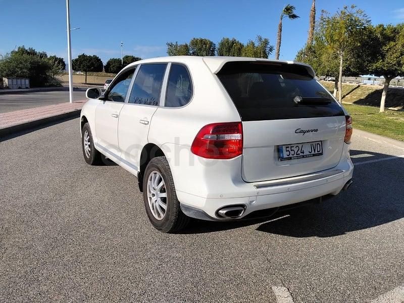 Usado Porsche Cayenne 240 CV (176 kW) 2010 Blanco SUV
