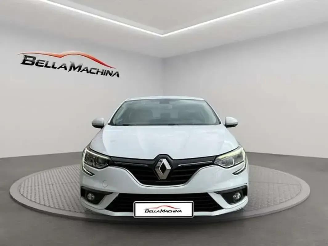 Usado Renault Mégane Business 95 CV (69 kW) 2021 Blanco Utilitario