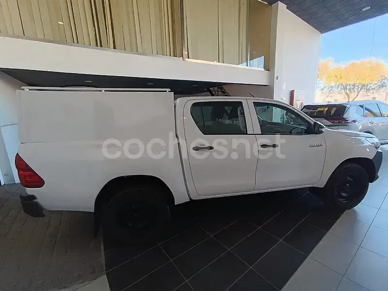 Usado Toyota HiLux 150 CV (110 kW) 2020 Blanco Pickup/Camioneta