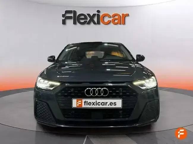 Usado Audi A1 Sportback 116 CV (85 kW) 2019 Gris Utilitario