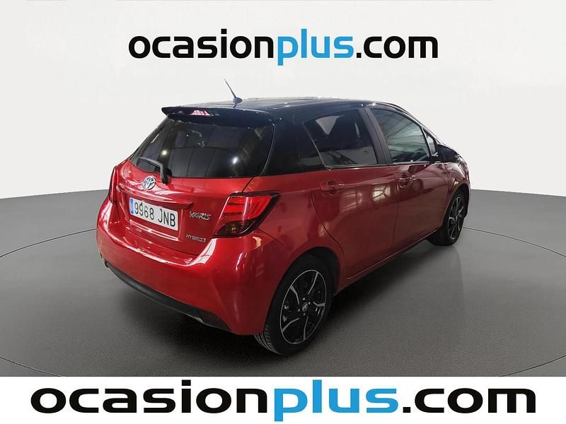 Occasion Toyota Yaris 100 ch (73 kW) 2016 Rouge