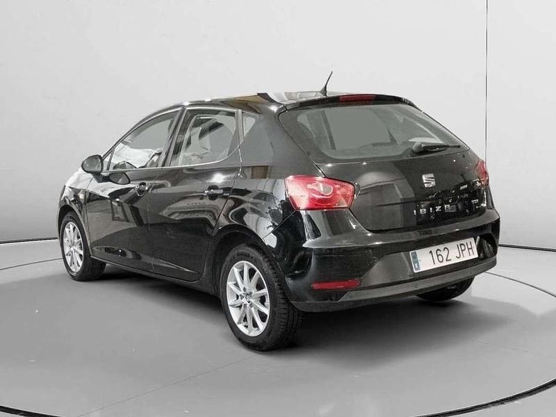 Käytetty Seat Ibiza Stylance 105 HP (77 kW) 2016 Musta Viistoperä