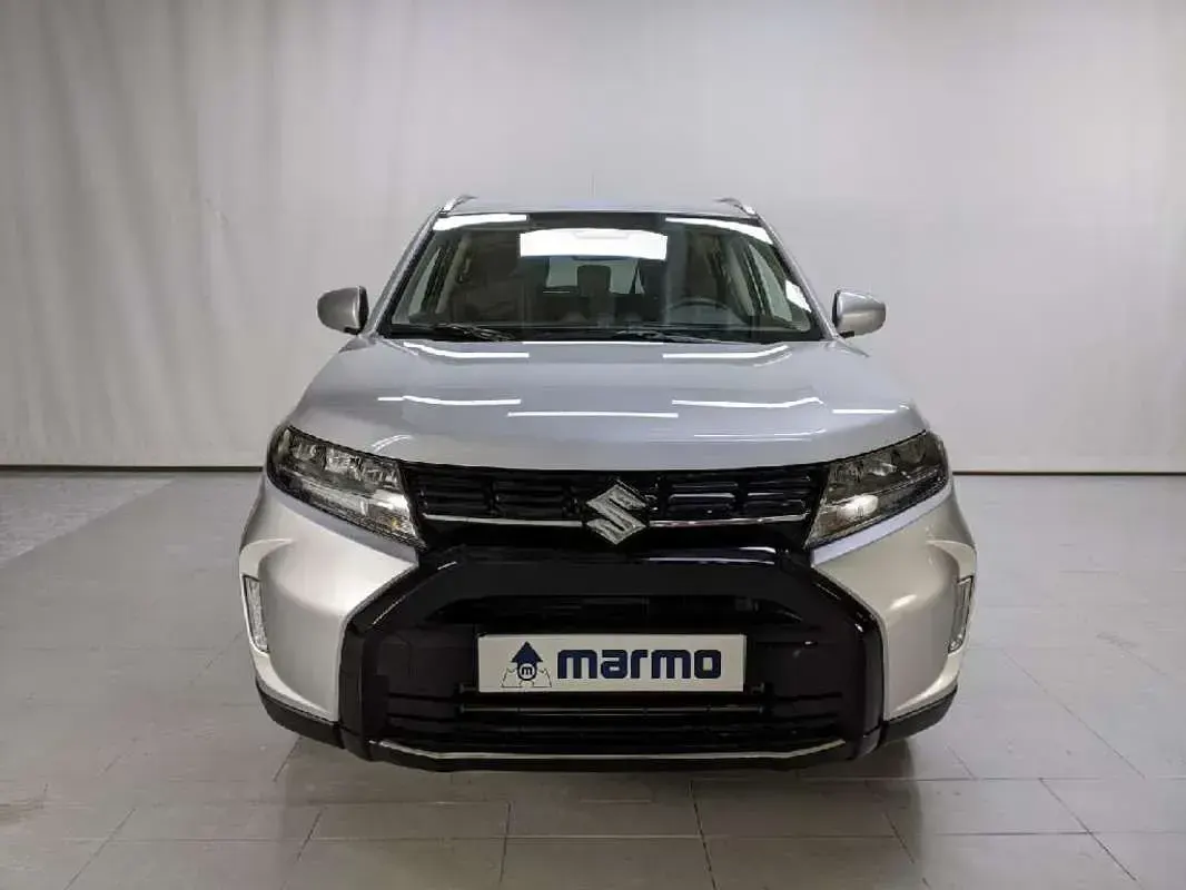 Nuevo Suzuki Vitara 110 CV (80 kW) 2026 Gris SUV