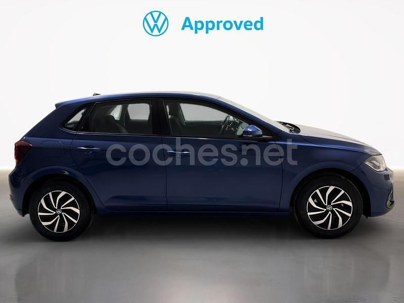 Usado VW Polo Life 95 CV (69 kW) 2024 Azul Berlina
