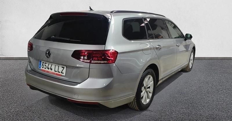 Usado VW Passat Business 150 CV (110 kW) 2020 Familiar