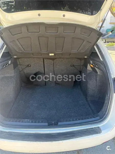 Usado Seat Ibiza ST I-Tech 105 CV (77 kW) 2012 Blanco Familiar