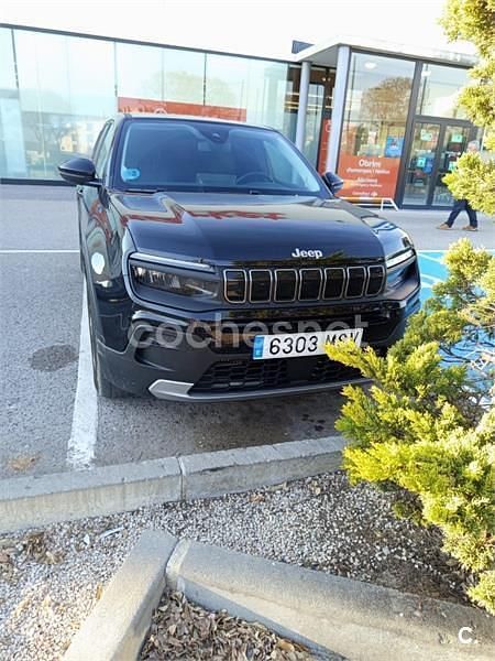 Usado Jeep Avenger Summit 100 CV (73 kW) 2024 Negro SUV