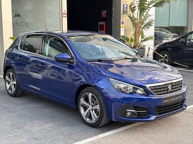 Usado Peugeot 308 Active 130 CV (95 kW) 2018 Azul Berlina